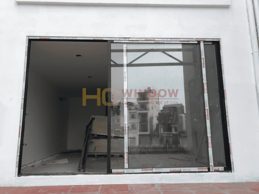 cửa nhôm xingfa nhà phố