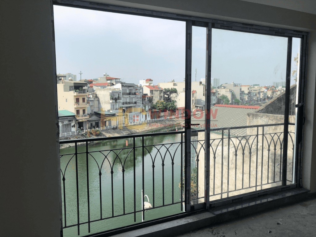 cửa nhôm xingfa nhà phố